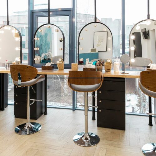 Why Salons and Spas Are Choosing Pitusa for Their Professional Skincare Needs